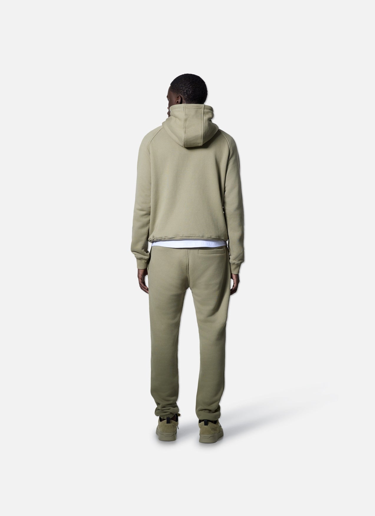 Wardrobe Essentials Hood | Olive