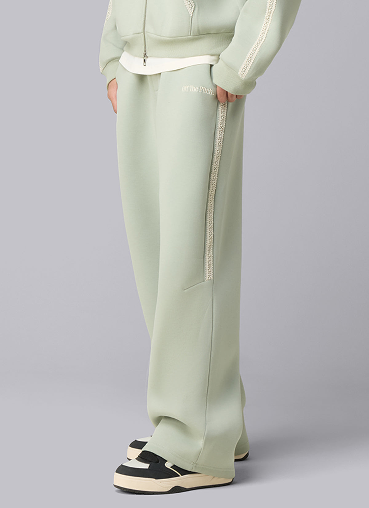 Adornment Straight Leg Joggers | Khaki