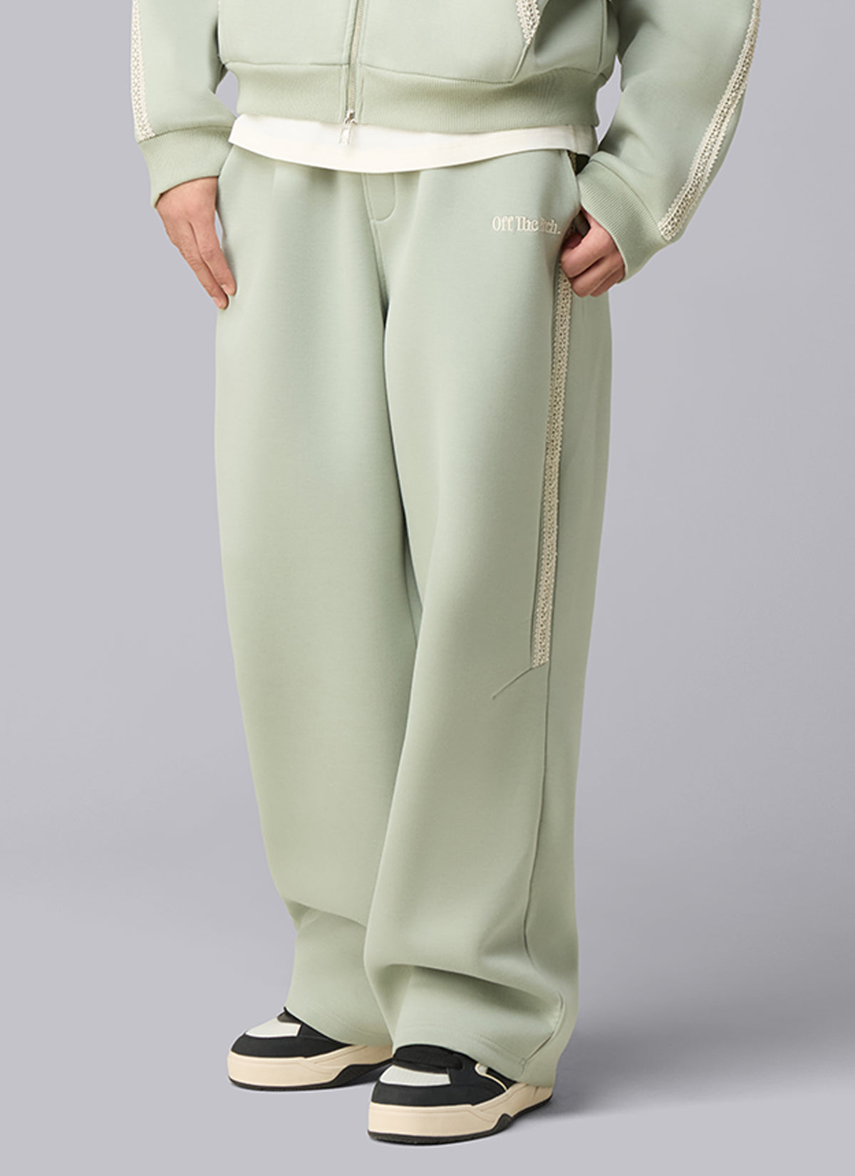 Adornment Straight Leg Joggers | Khaki