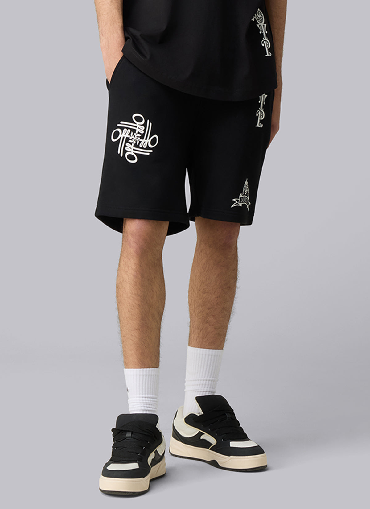 Filigrain Shorts | Black