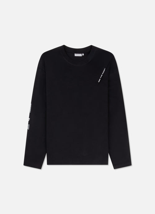 Arcane Long Sleeved Tee | Black