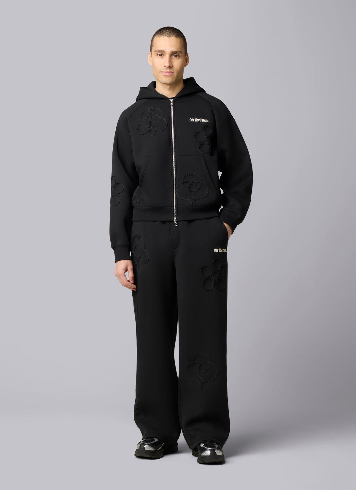 Symbol Zip Hood | Black