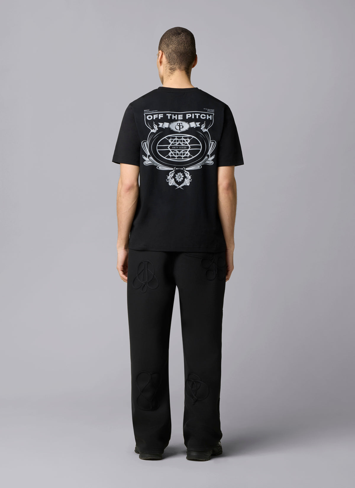 Unity Regular Tee | Black