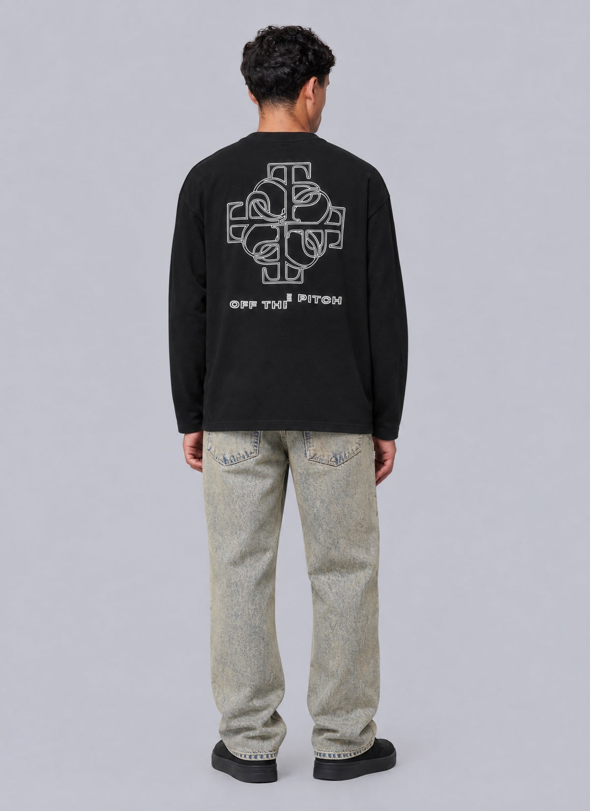 Locket Long Sleeved Tee | Black