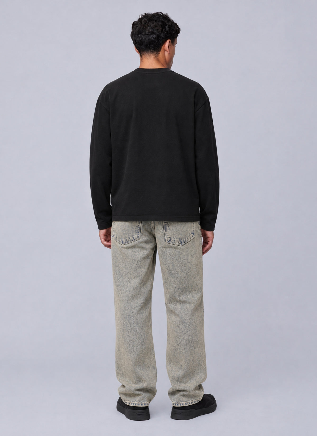 Vas Long Sleeved Tee | Black