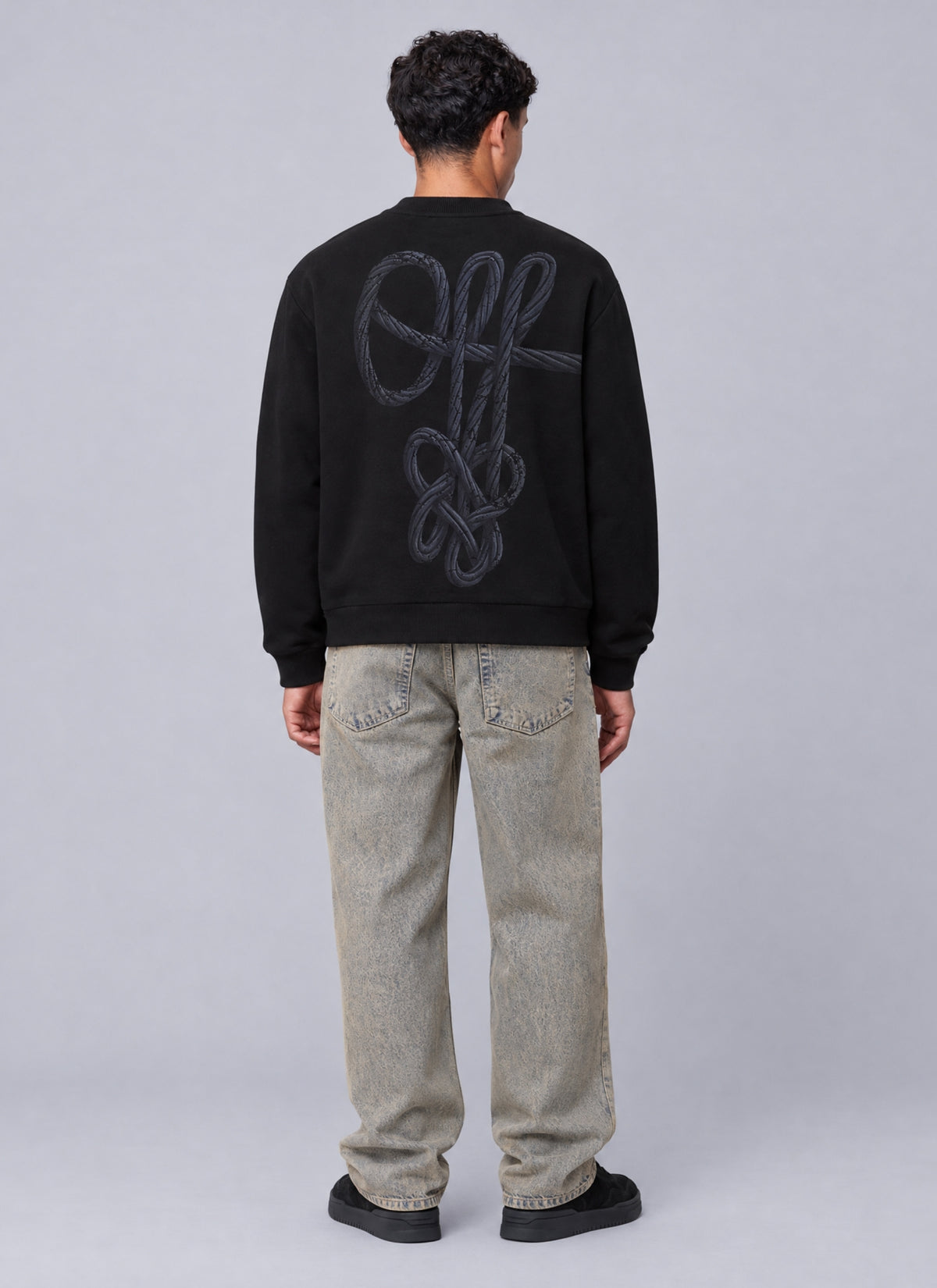Rope Flow Long Sleeved Tee | Black