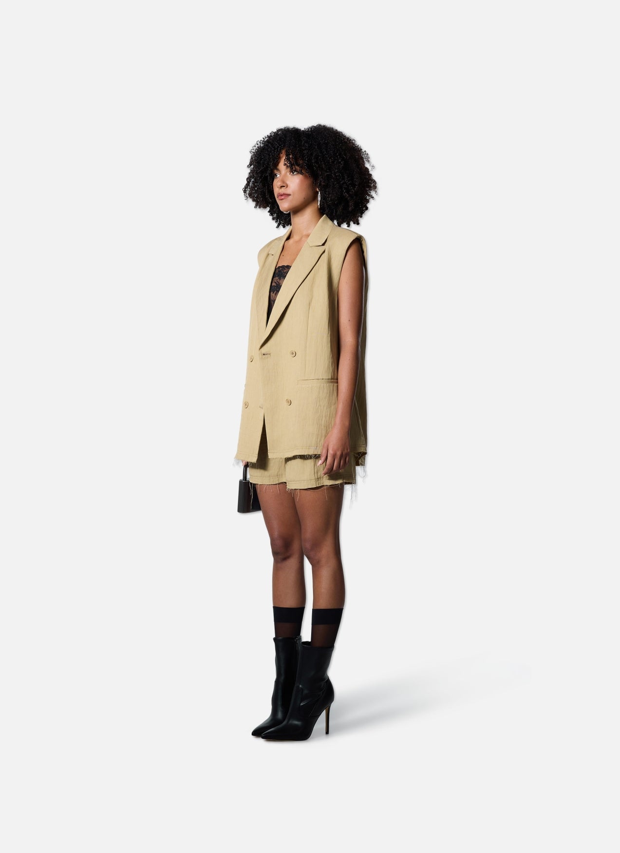 Frayed Shorts | Sand/Gold