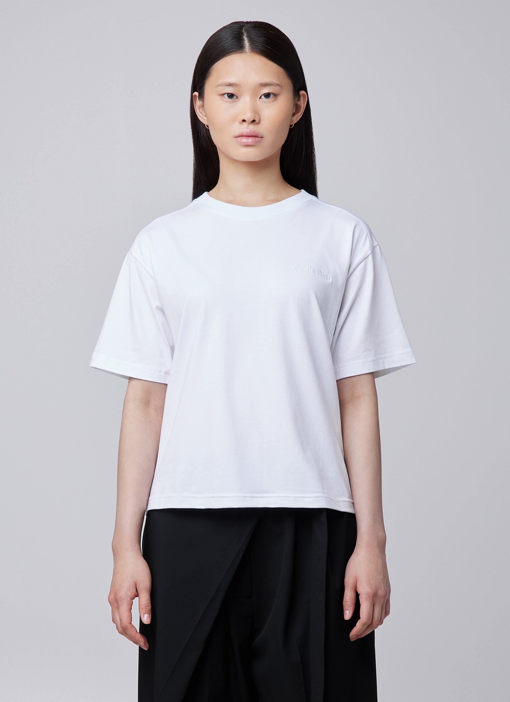 Wardrobe Regular WMNS Tee | White