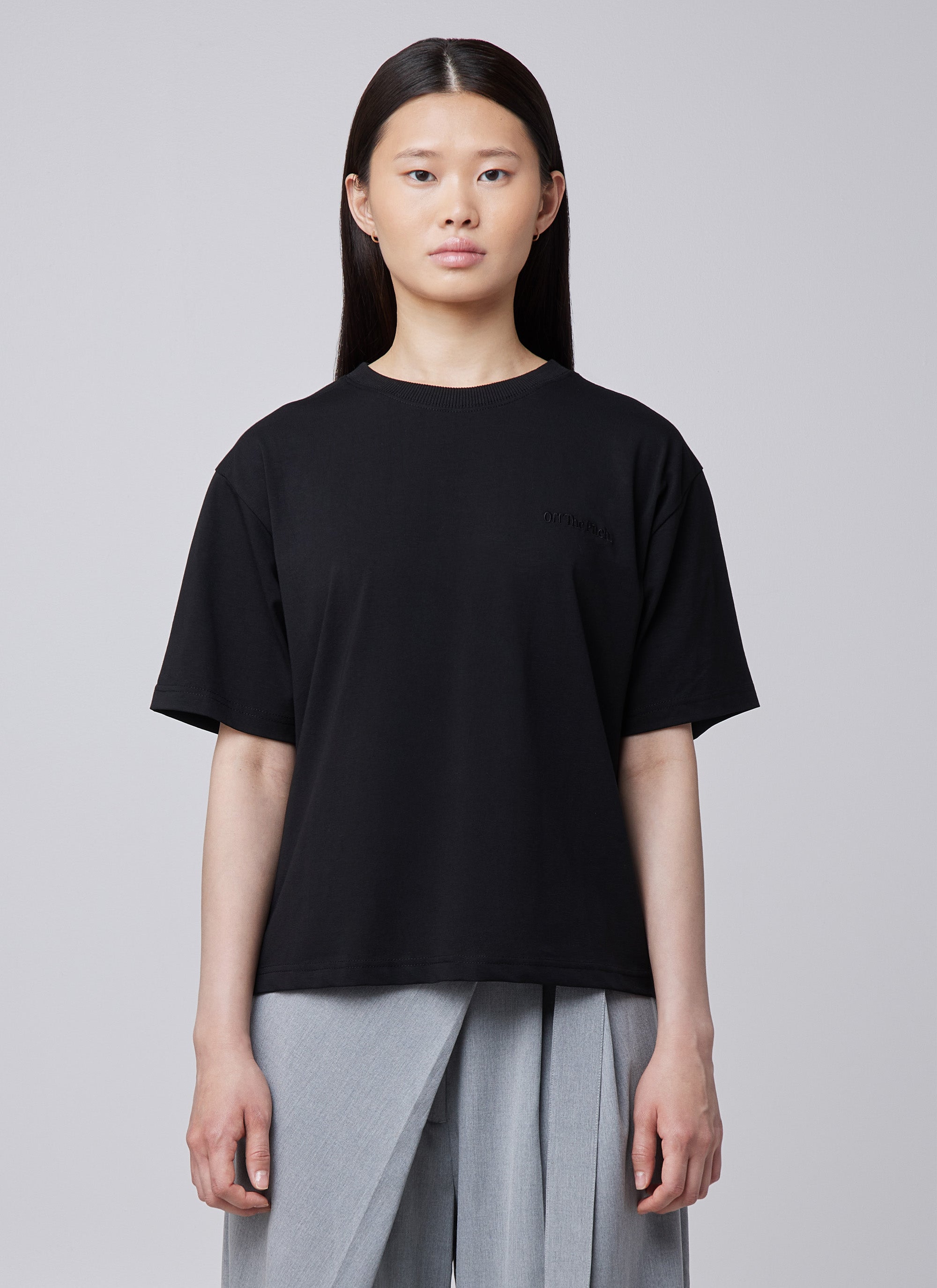 Wardrobe Regular WMNS Tee | Black