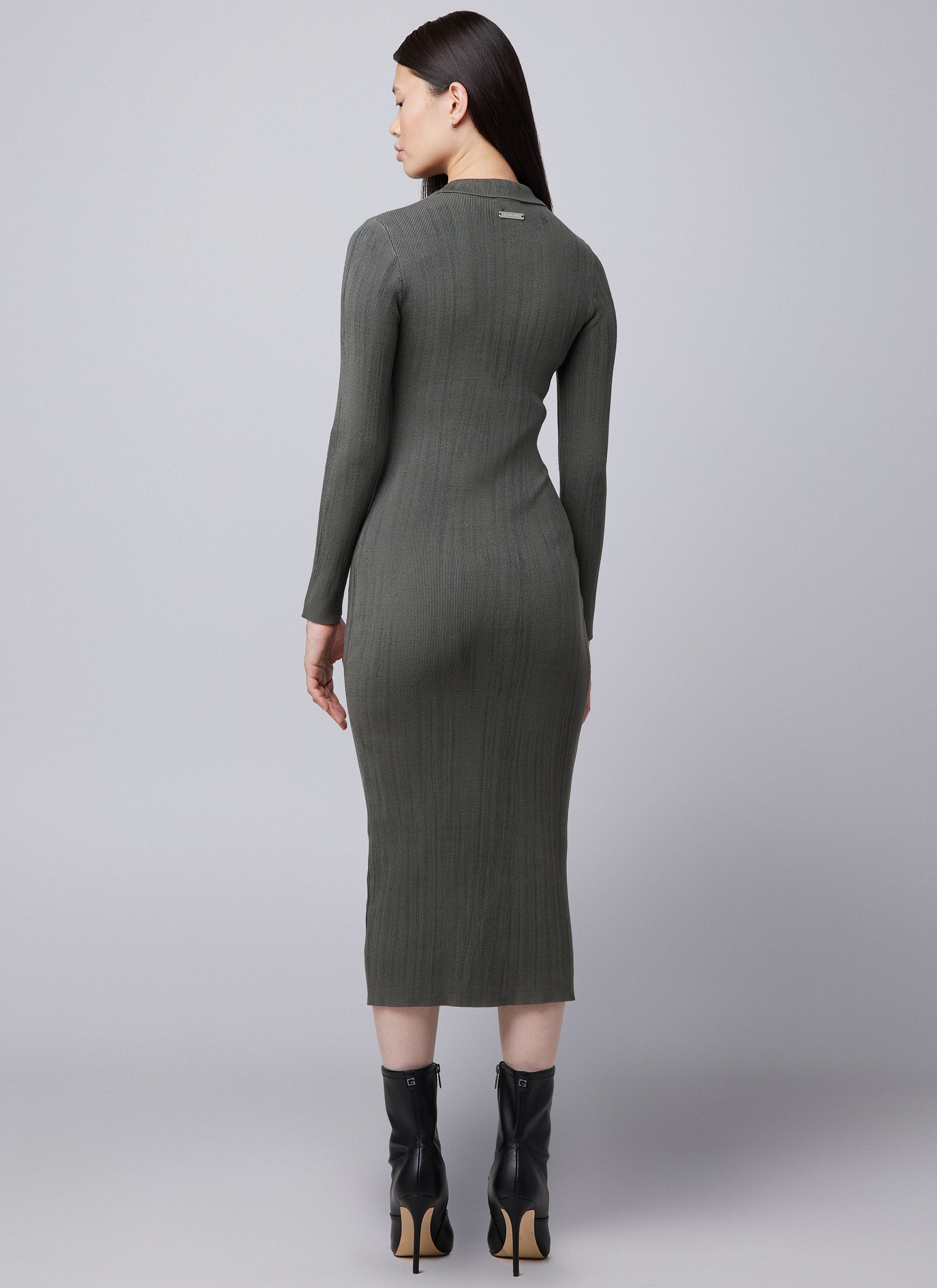 Vestido ajustado de punto color barro | Verde oscuro