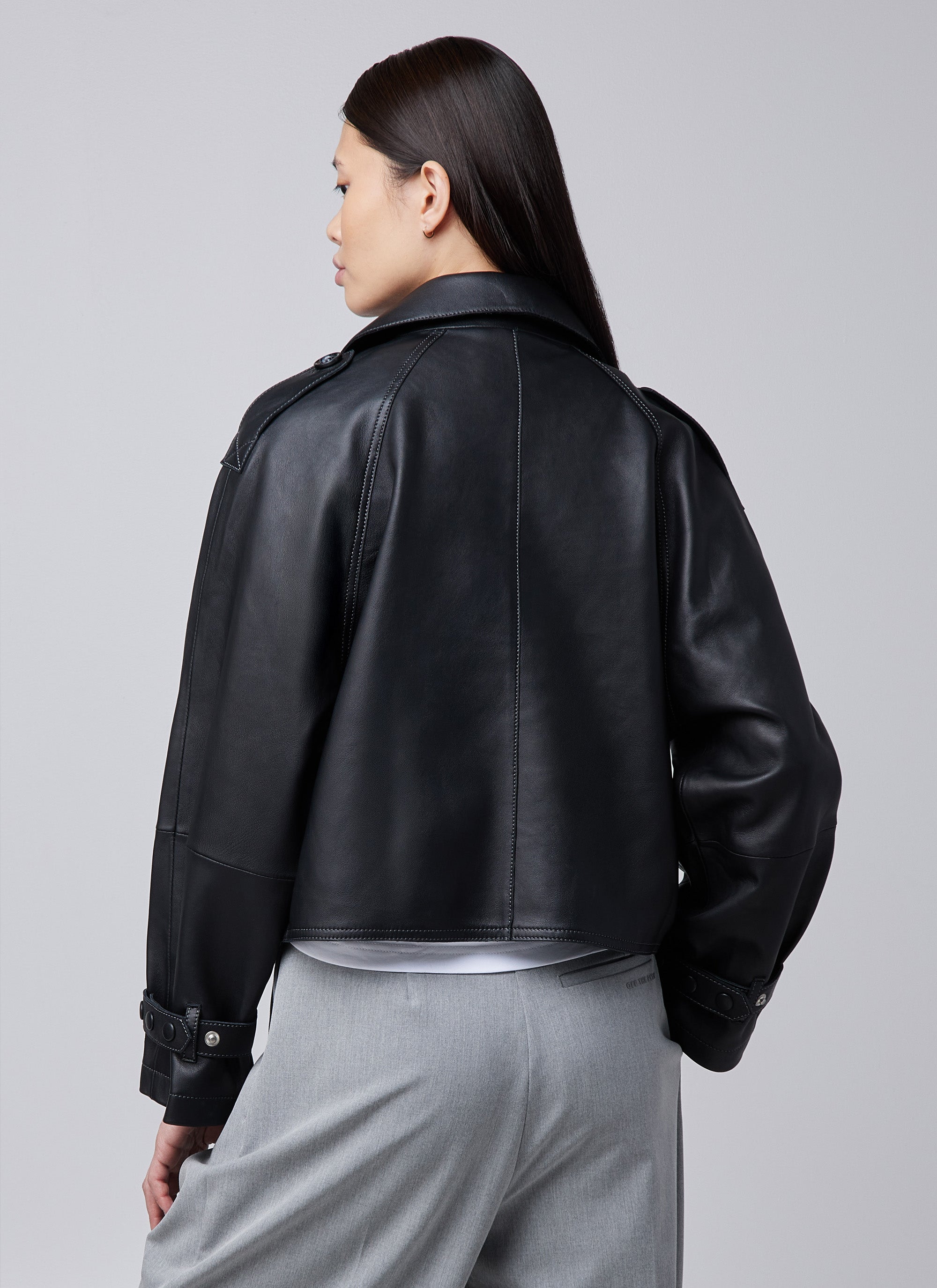 Cazadora de cuero para mujer | Negra
