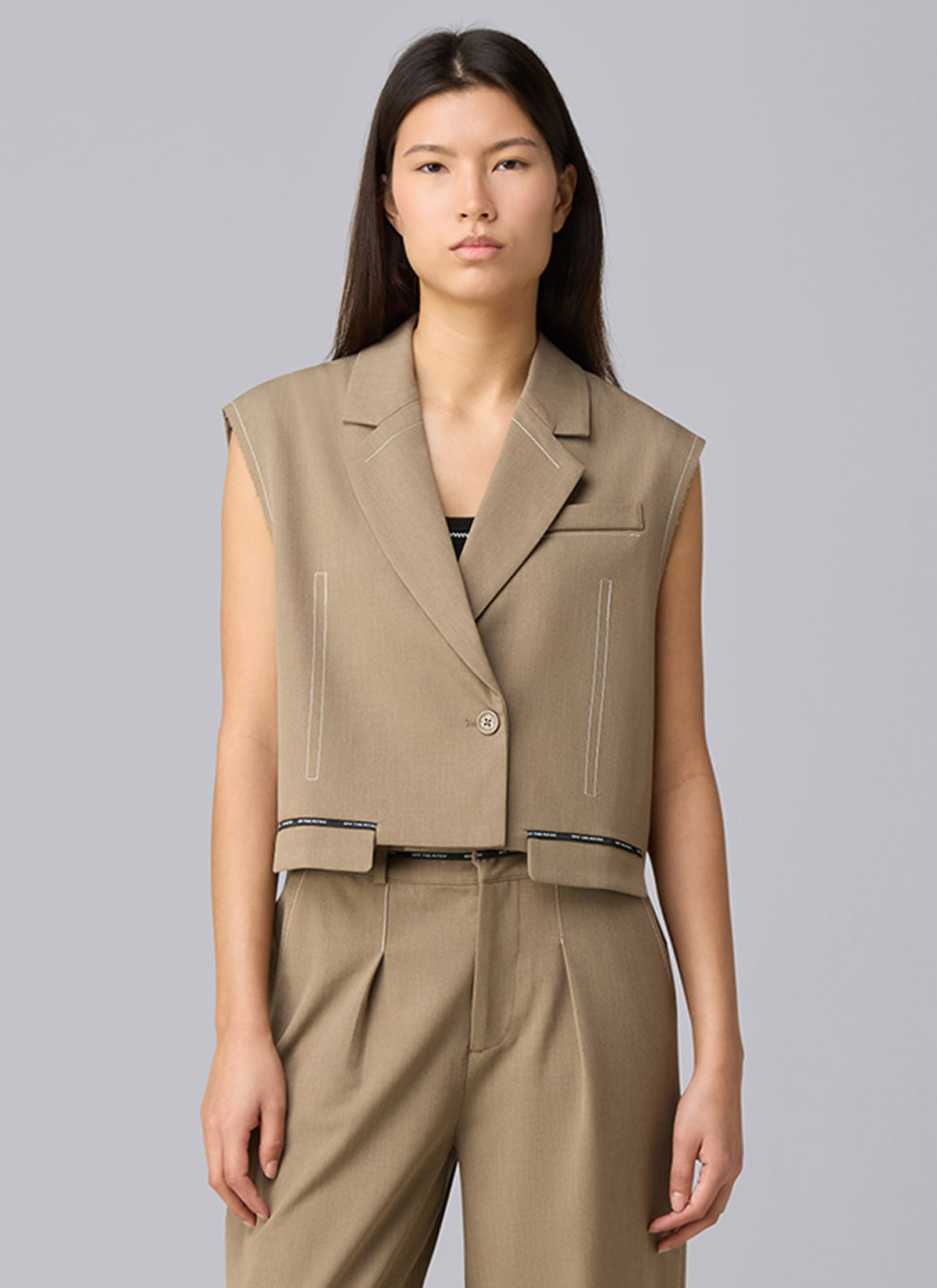 Shia Smart Sleeveless Blazer | Sand