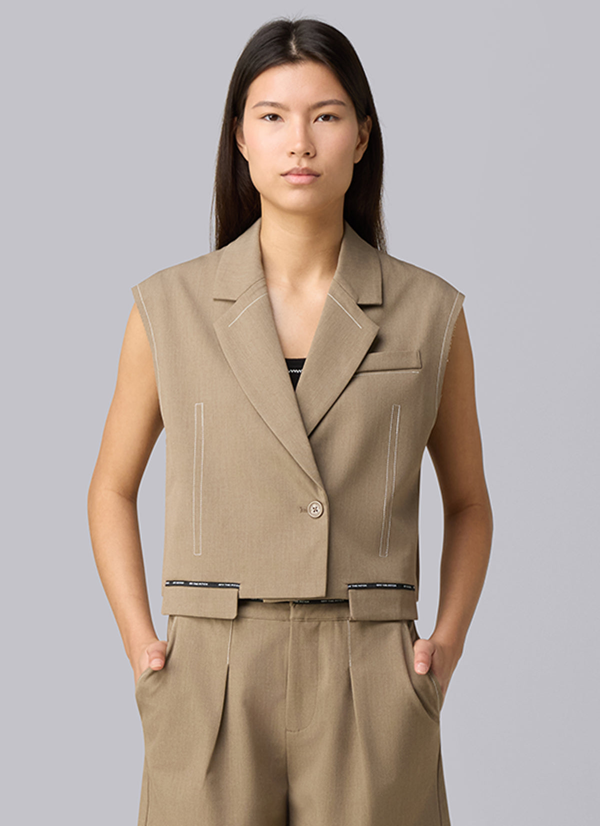 Shia Smart Sleeveless Blazer | Sand