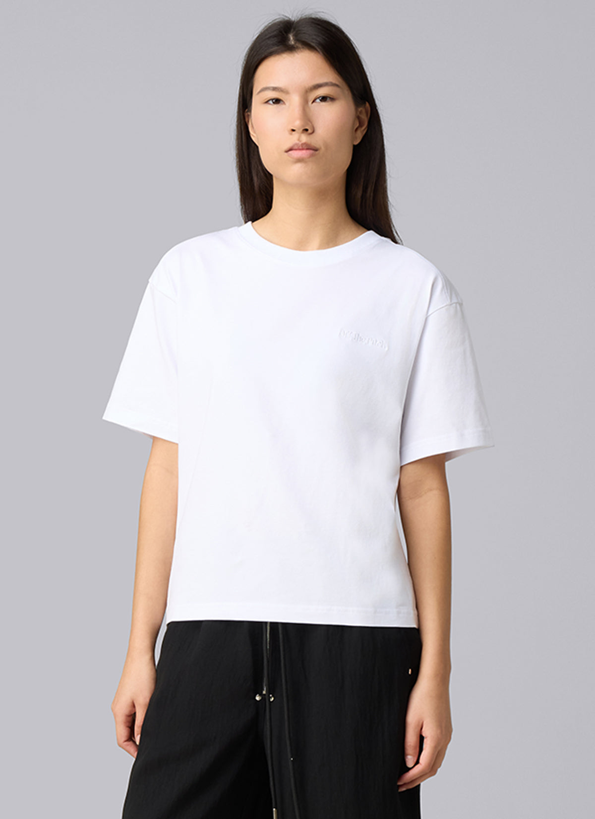 Wardrobe Regular WMNS Tee | White