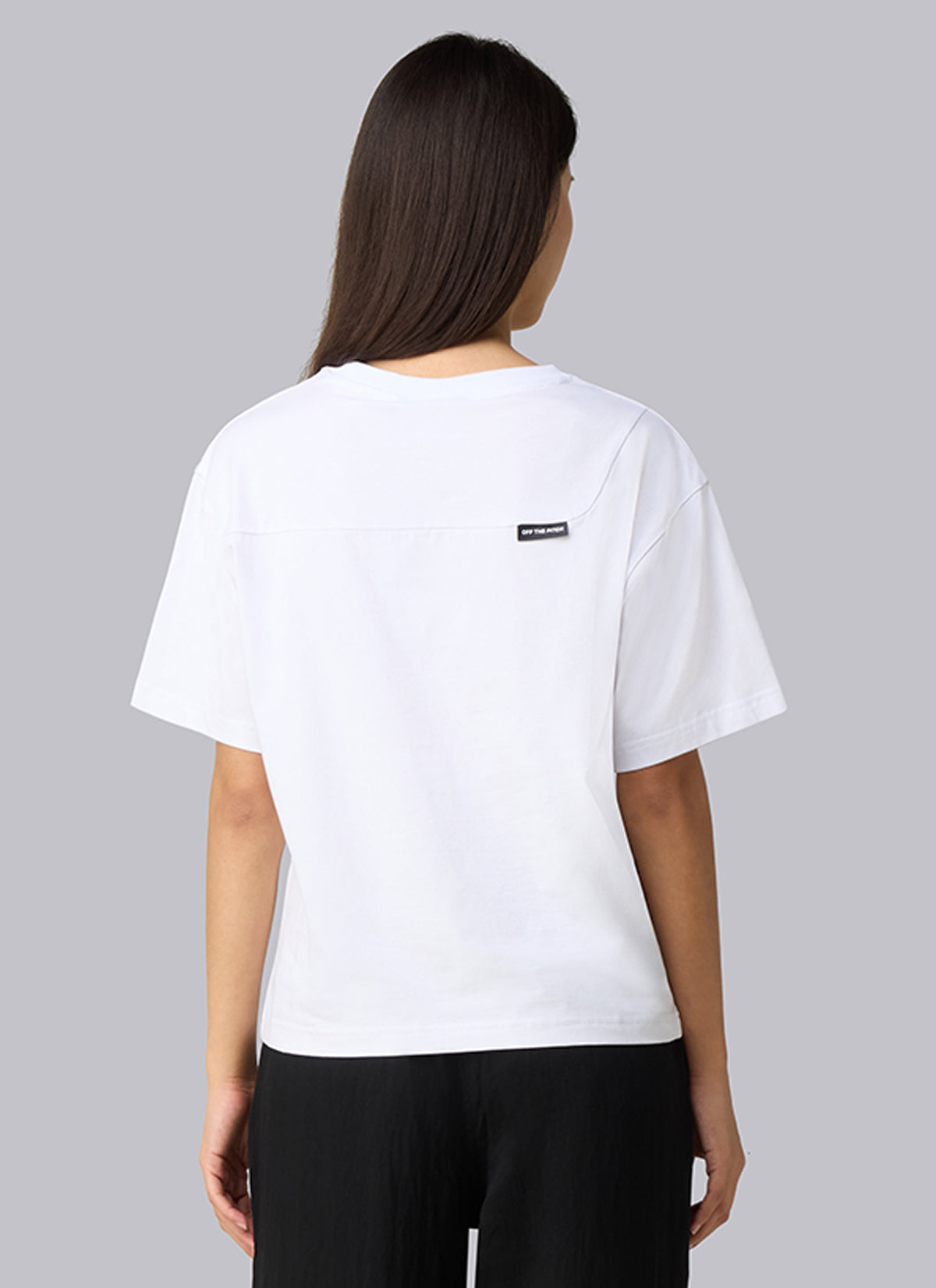Wardrobe Regular WMNS Tee | White