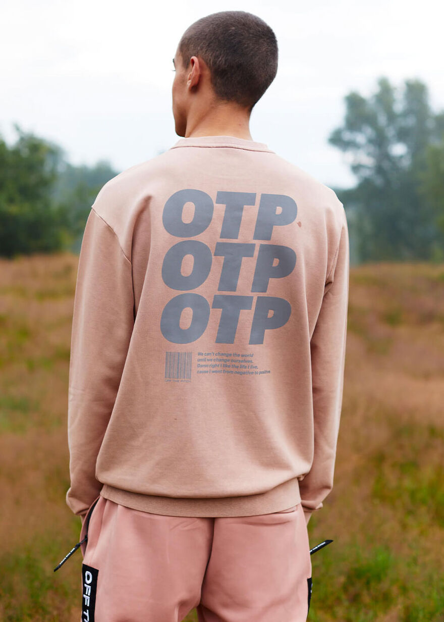 The Rebel Crewneck, Pink/Miscellaneous, hi-res