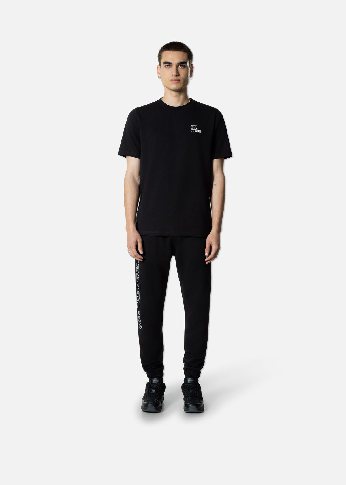 Outline Regular Tee, Black, hi-res