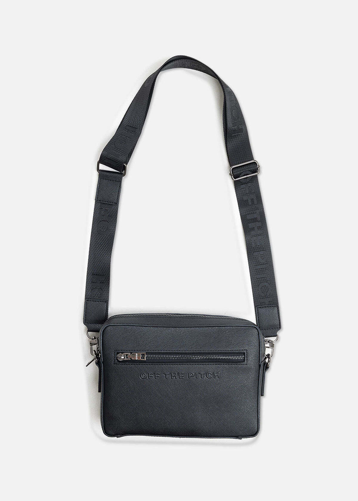 Saviano Messengerbag, Black, hi-res