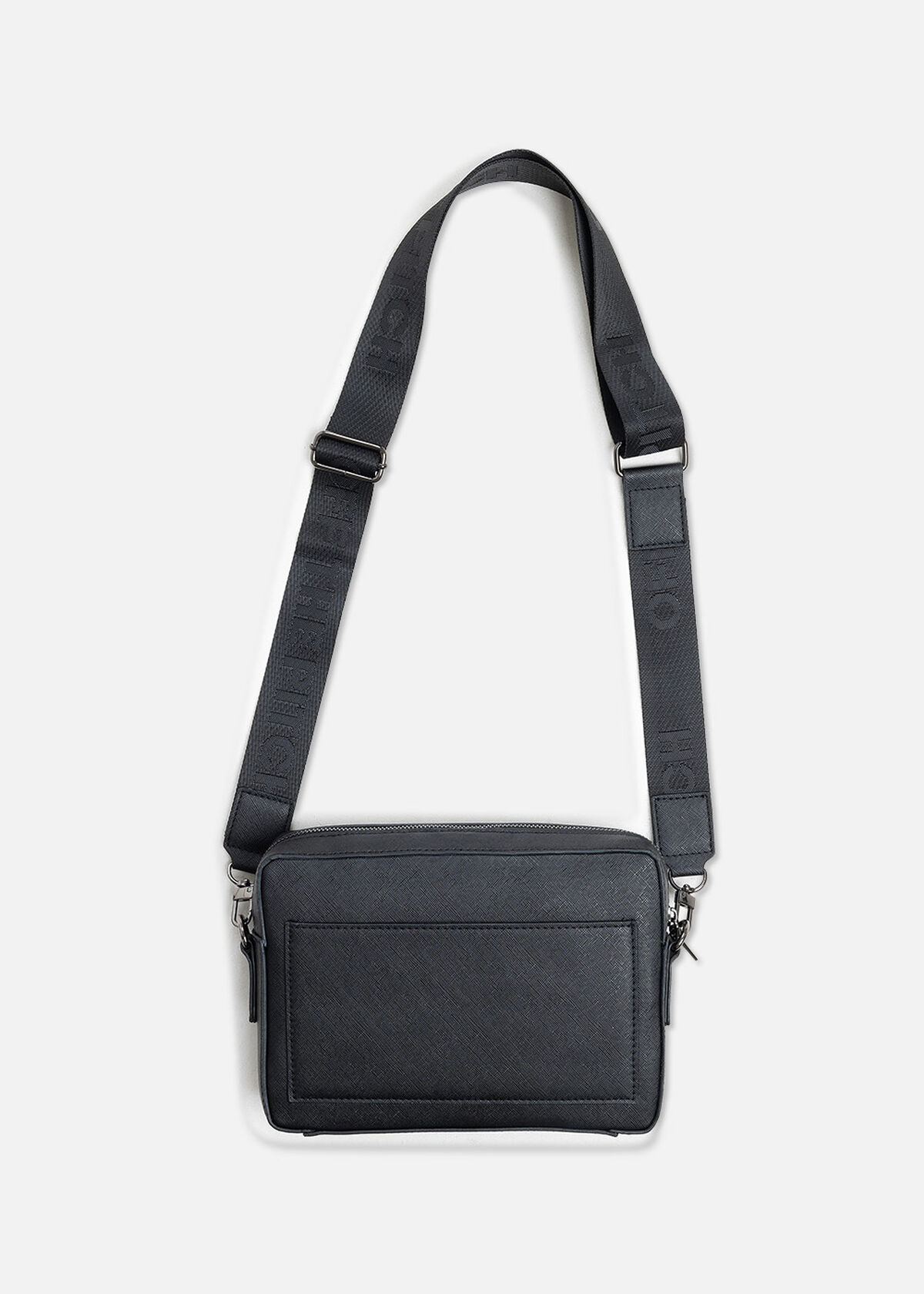 Saviano Messengerbag, Black, hi-res