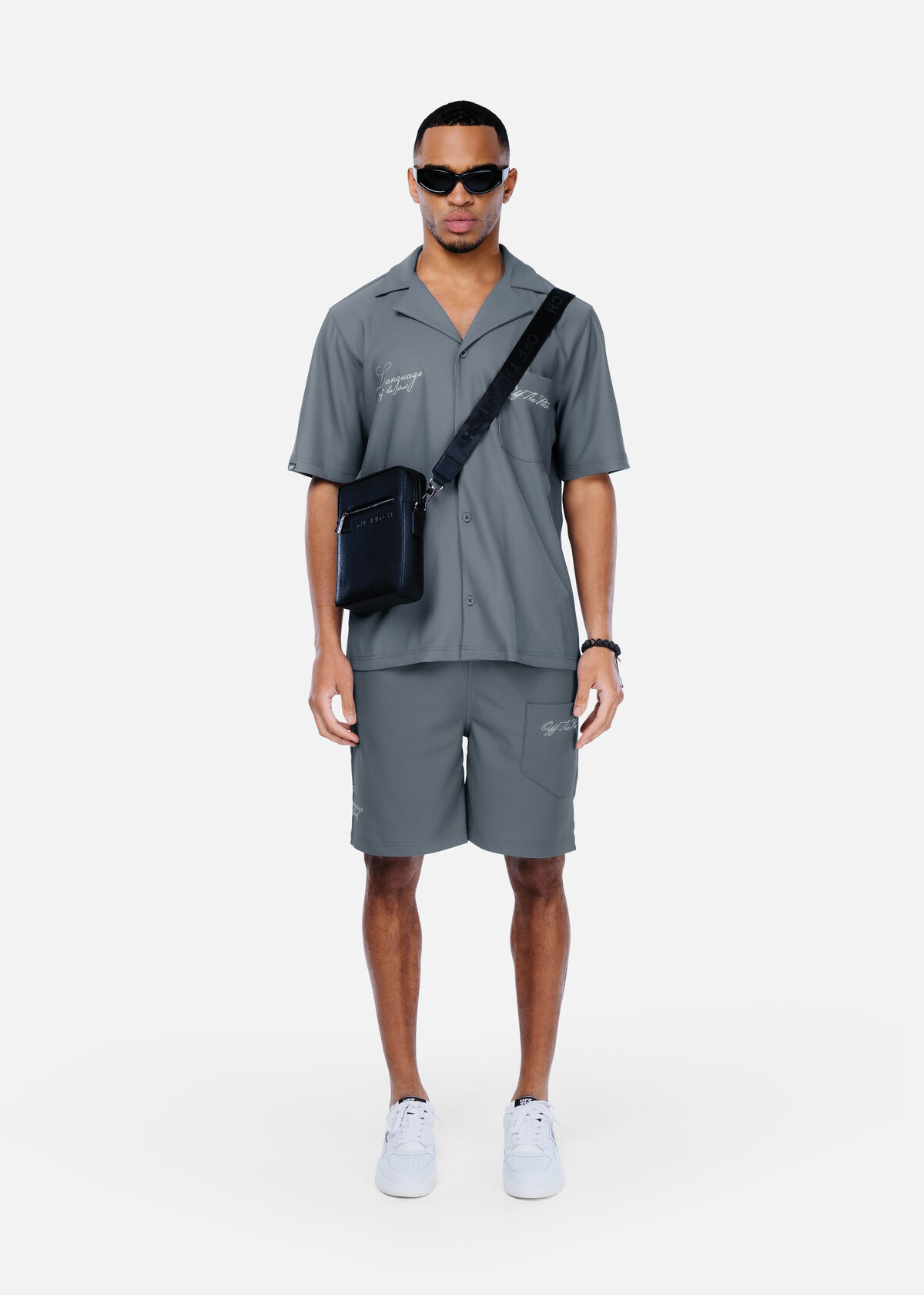 Double Script Short, Ultimate Grey, hi-res