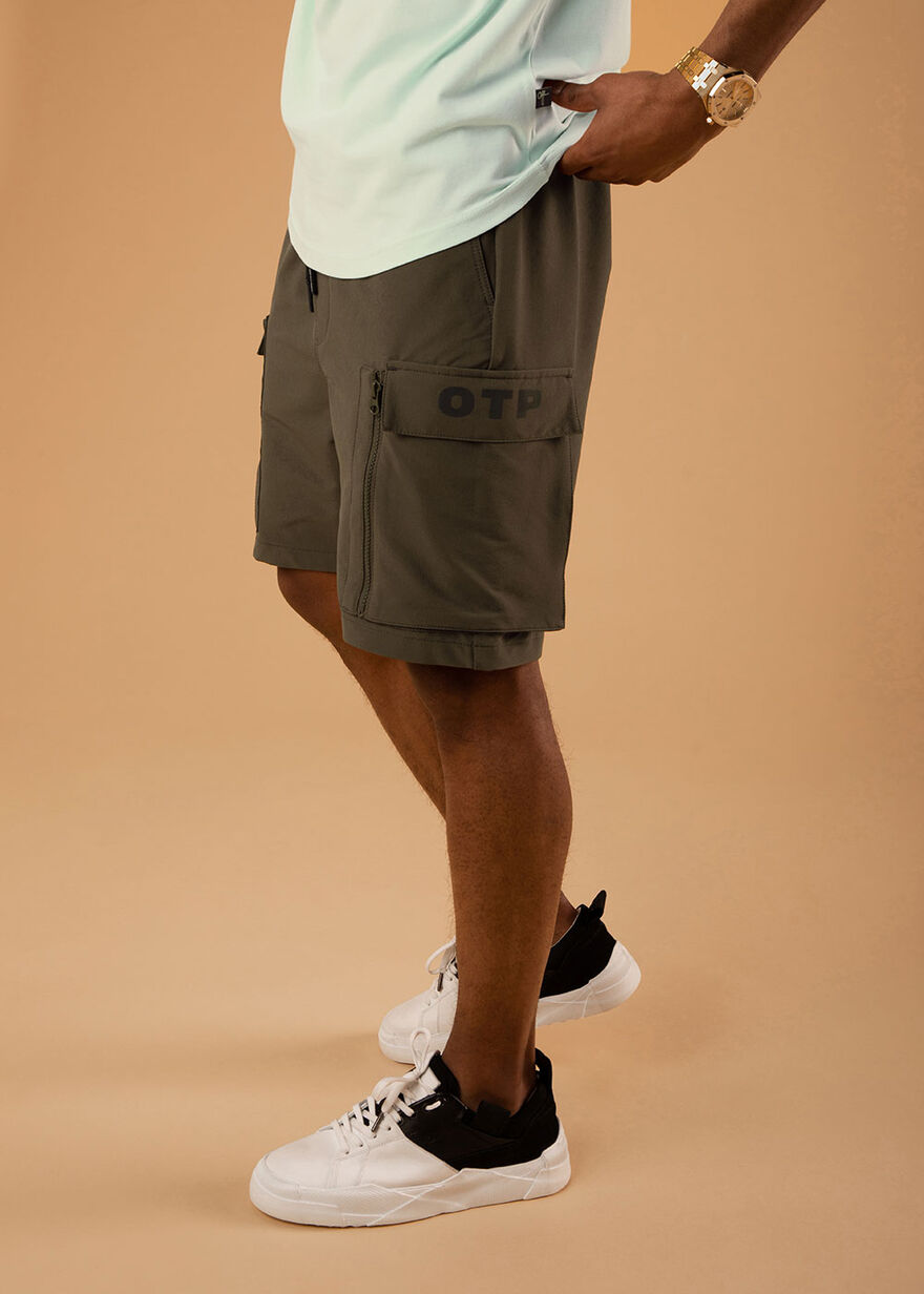 The Jupiter Short - Green - 100% Polyester, Green, hi-res