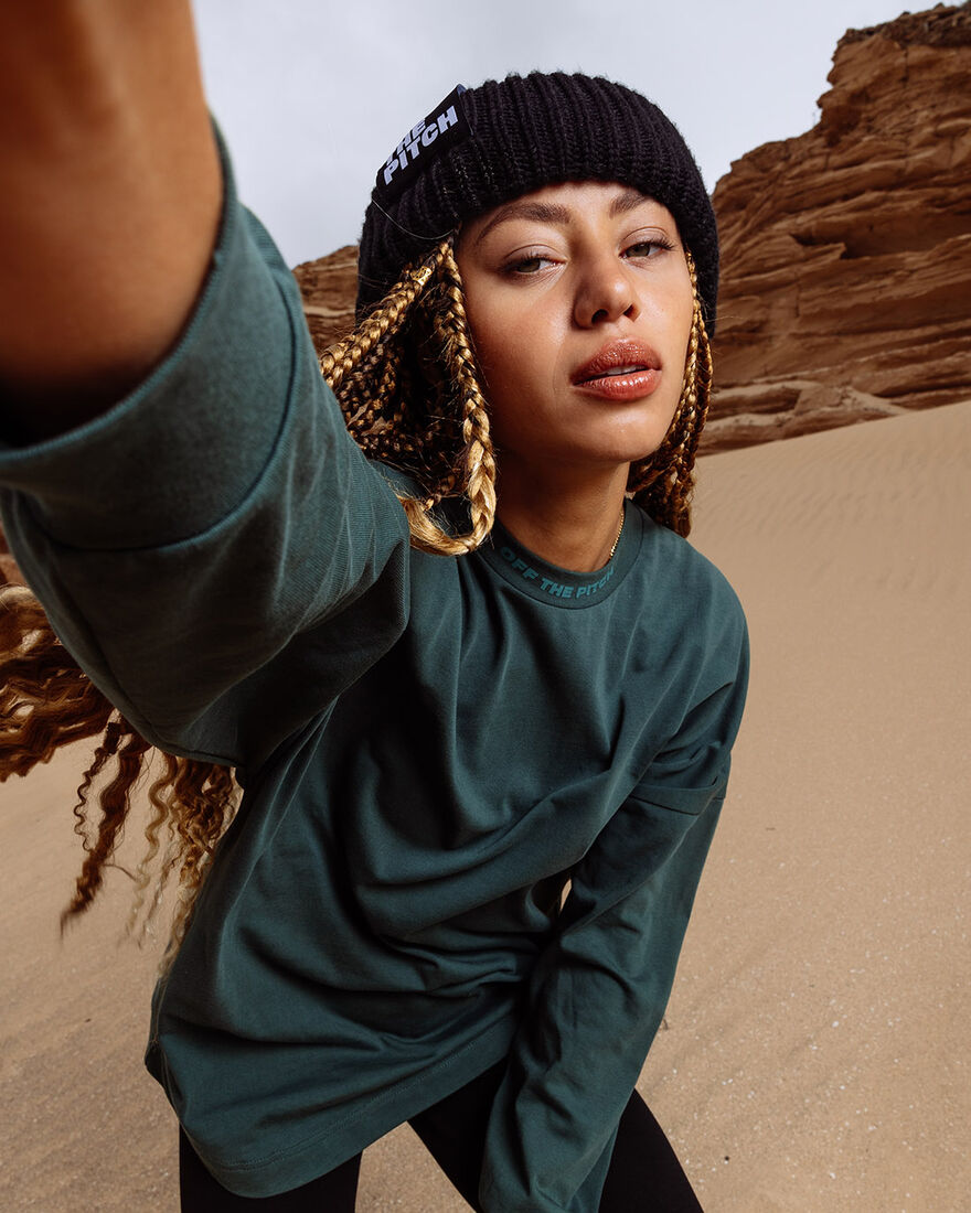 Globe Oversized Longsleeve Tee, Dark green, hi-res