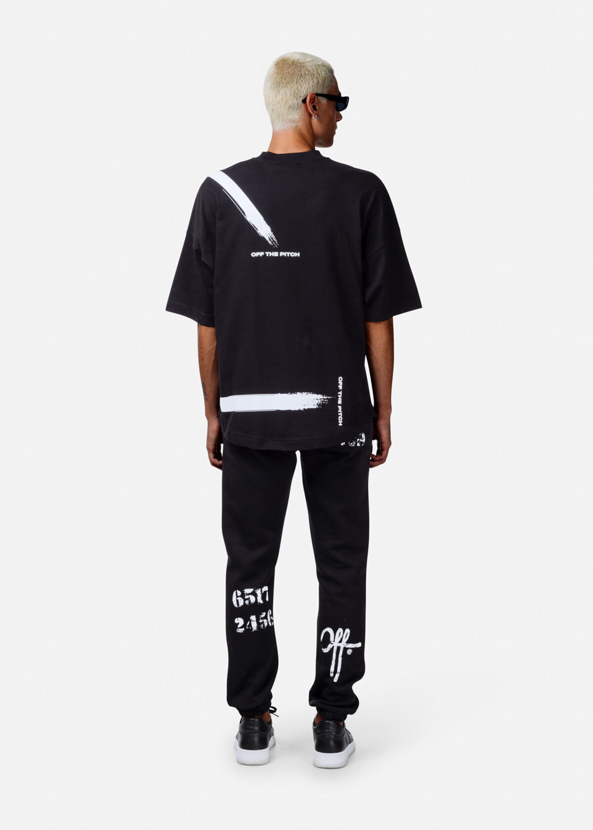 Direction Oversized Tee Unisex, Black, hi-res