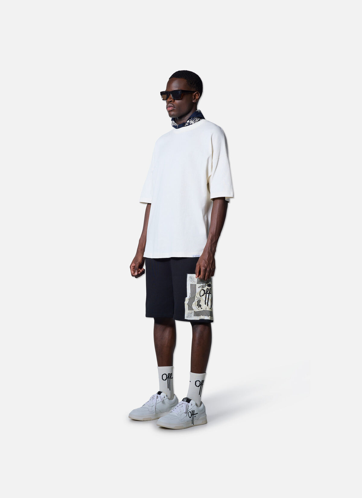 Temple Shorts, Black, hi-res