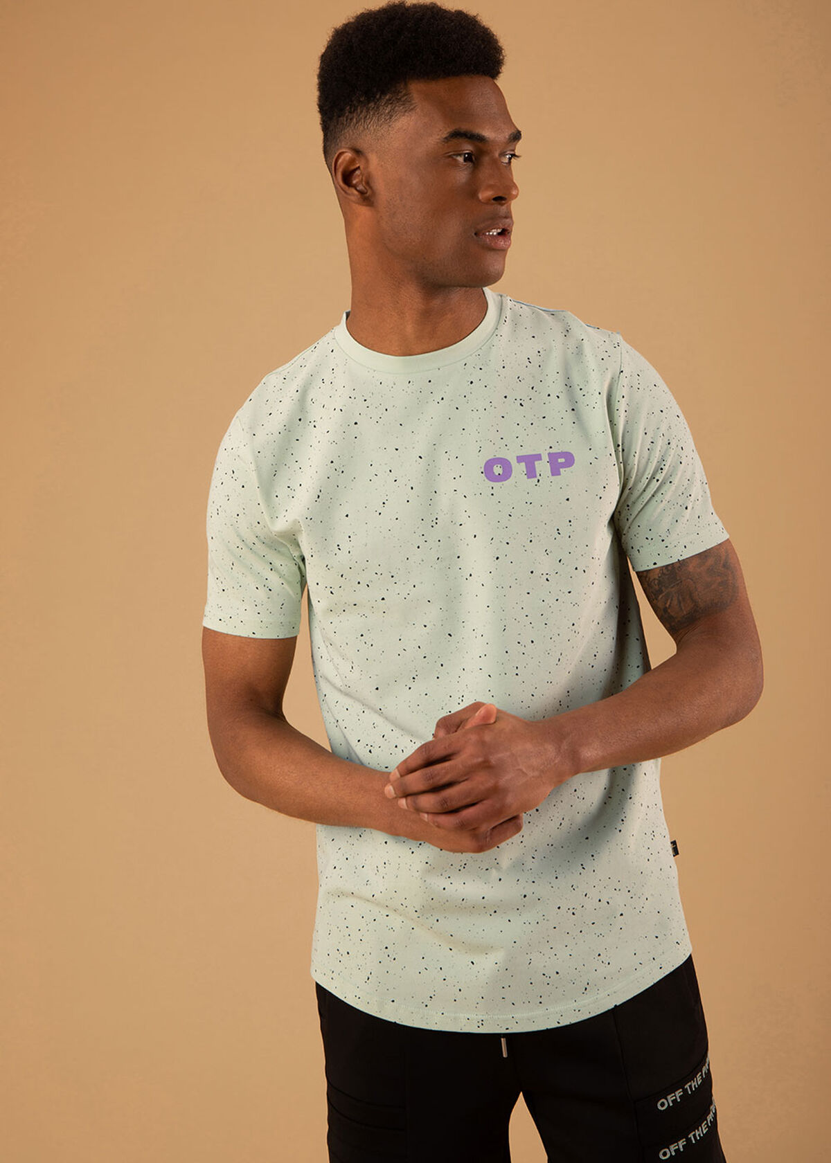 The Cosmic Slimfit Tee - Black - 95% Cotton 5% Ela, Green, hi-res