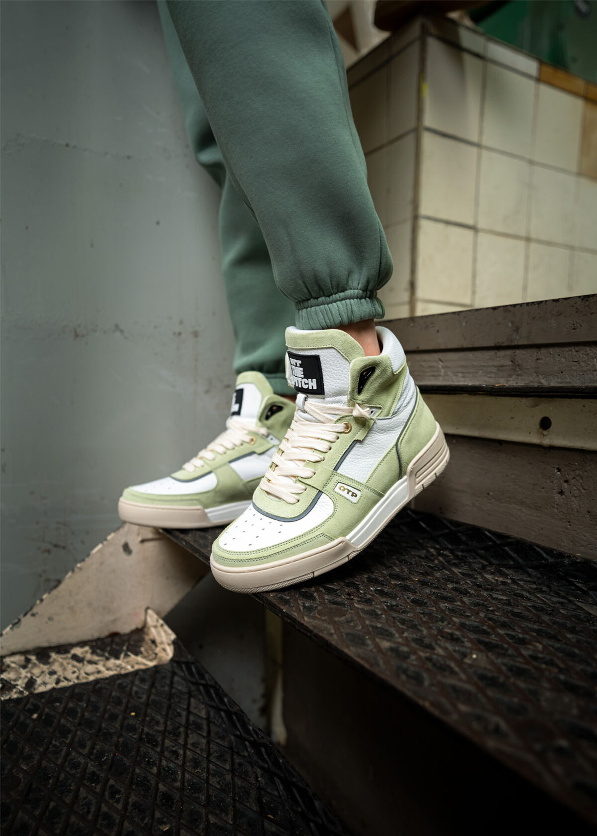 Basketta Hi - Silky Suede, Green/White, hi-res
