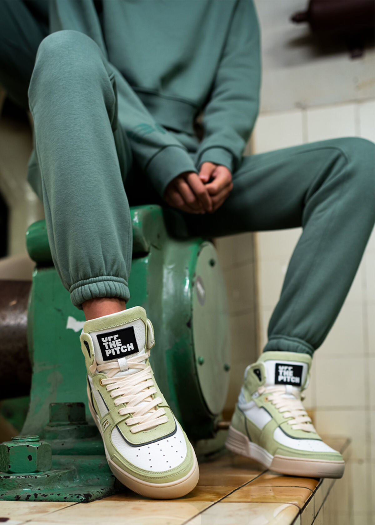 Basketta Hi - Silky Suede, Green/White, hi-res